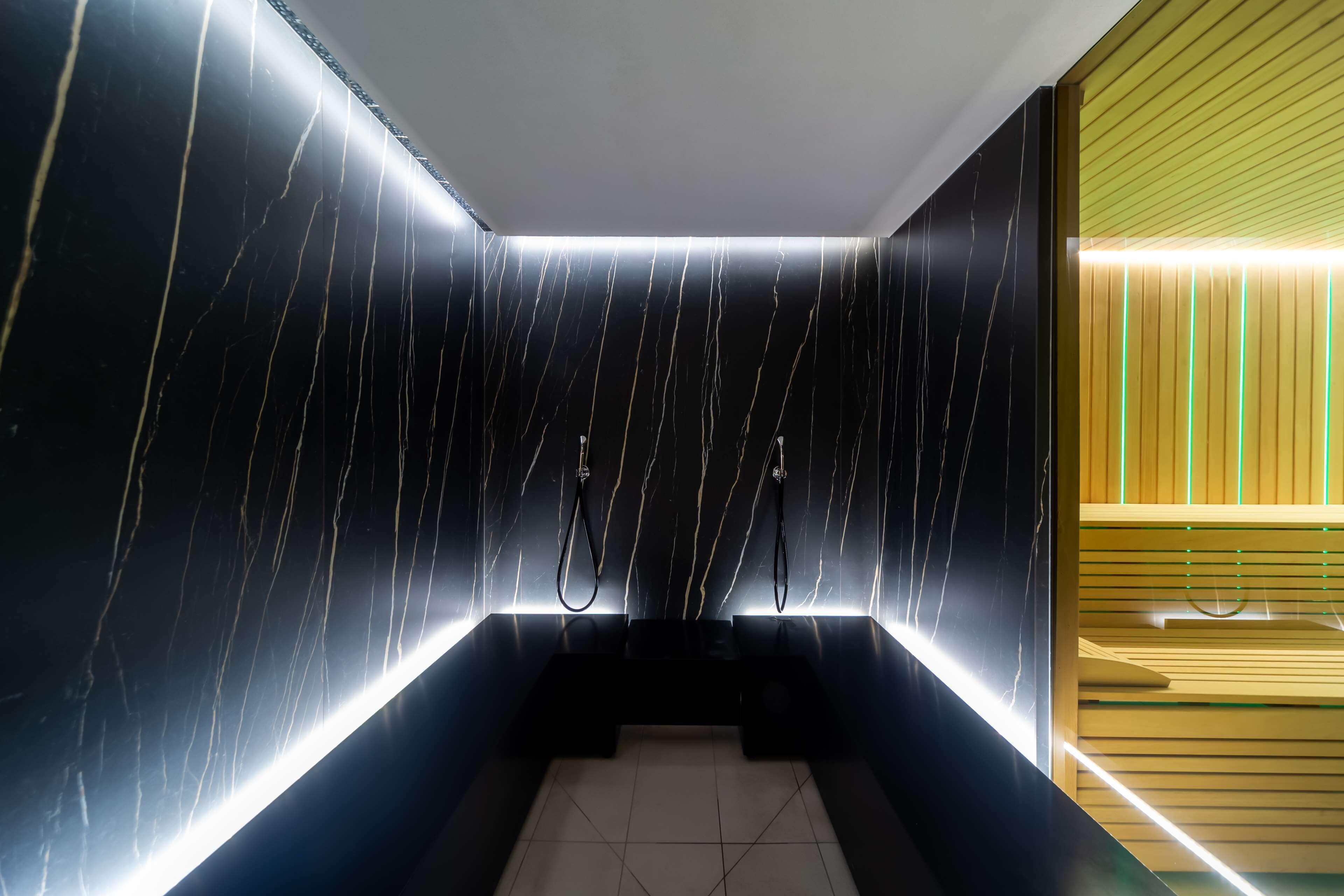 Radisson Red Gdansk, Wyspa Spichrzow — Photos 2